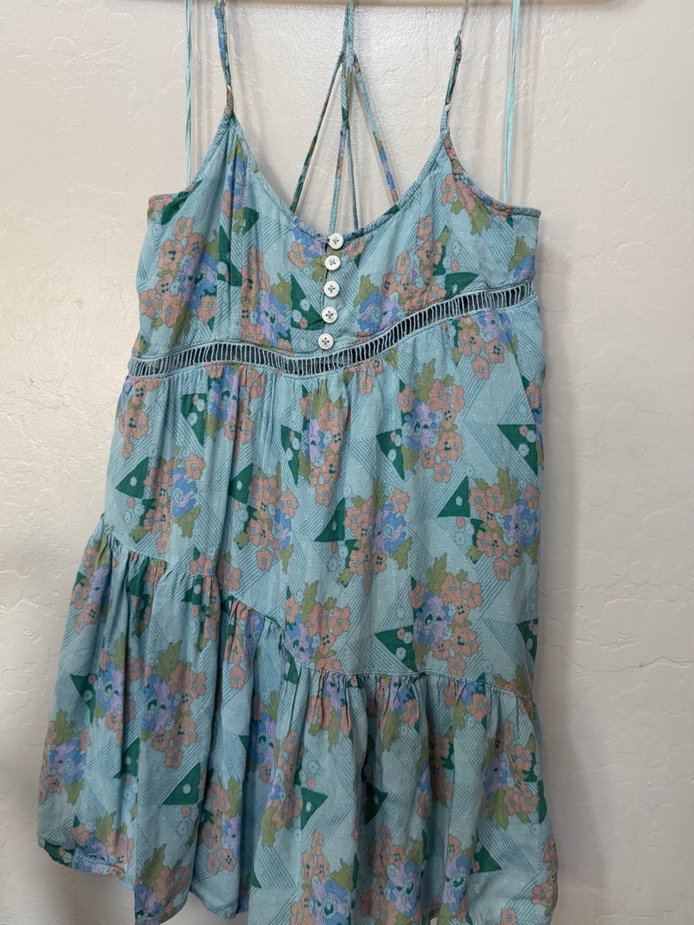 Urban Outfitters Women's Light Blue Floral Spaghetti-Strap Dress